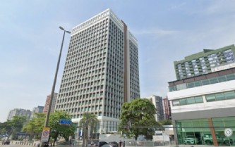Localizada em um dos centros empresariais mais tradicionais da barra da tijuca, esta sala comercial é ideal para escritórios e consultórios. - sala co
